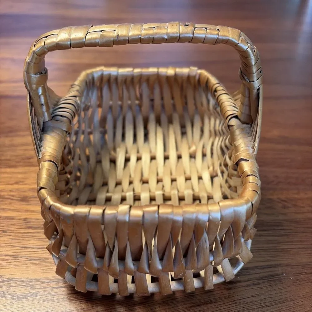 Vintage Butt Basket Gods Eye Hand Woven Primitive Egg Gathering 5 1/2